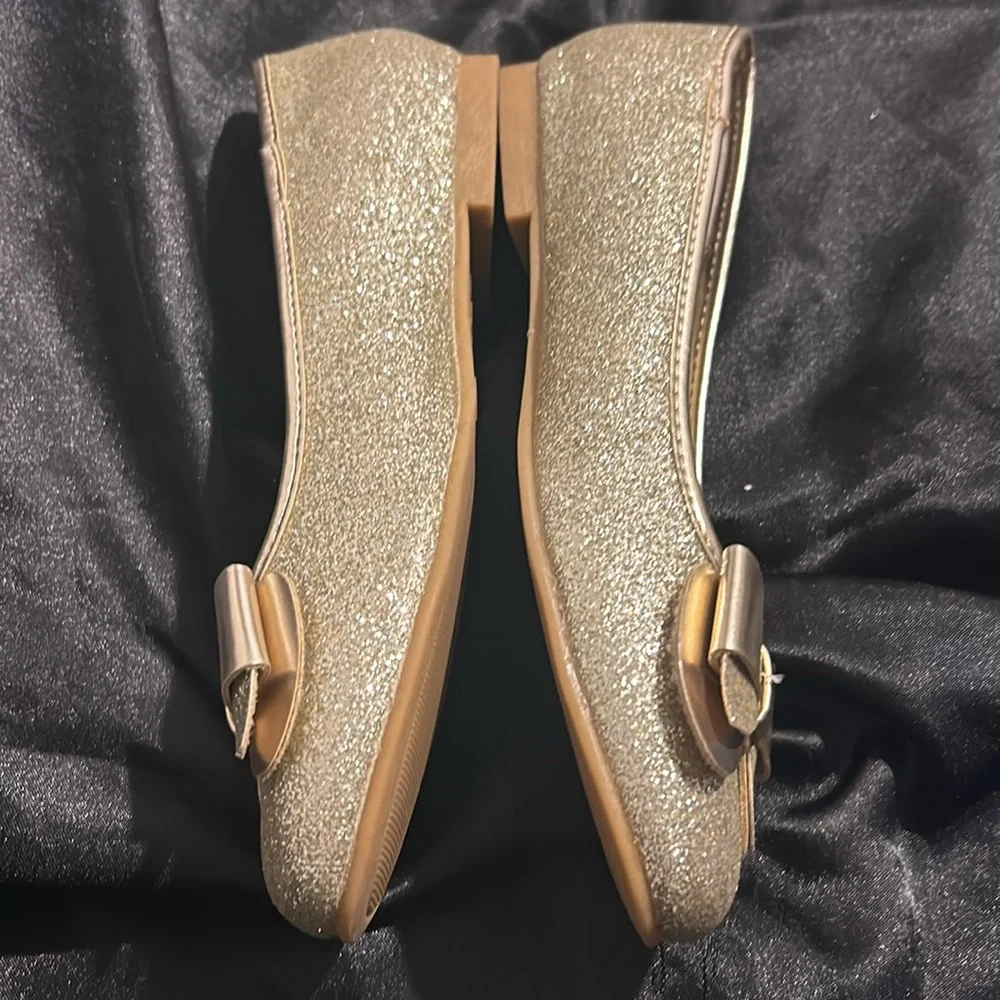 ❌FINAL PRICE DROP❌Nina Gold Glitter Ballet flats Slip on Shoes size 3 NWT!